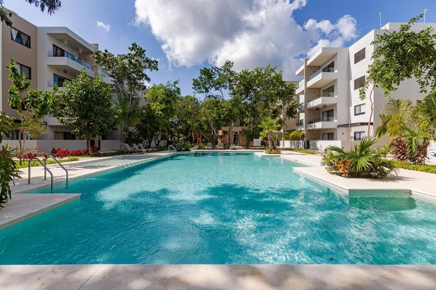 New!Selvacondo12Min To Beach,Gym,Pool,Playground Playa del Carmen 0*,  Mexikó